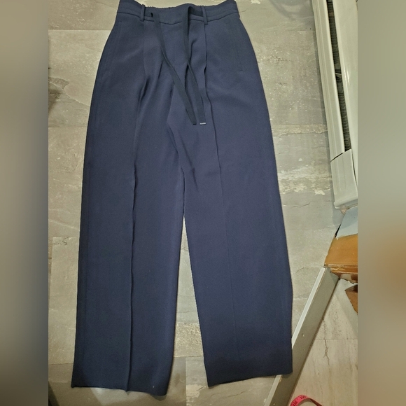 Vince Wide Leg Pull-on High Rise Pants. Navy Blue. Size S. 29" Inseam. - Picture 2 of 13
